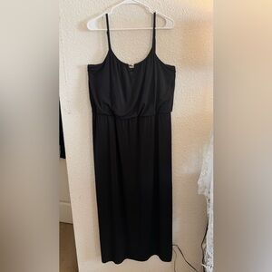 Elegant Black Sleeveless Dress